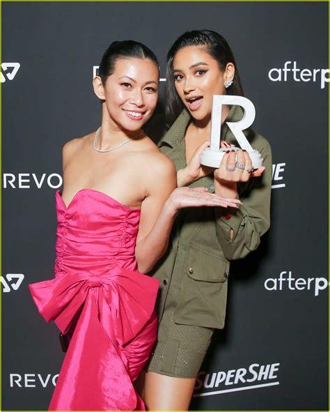 Shay Mitchell (@shaymitchell) Official .